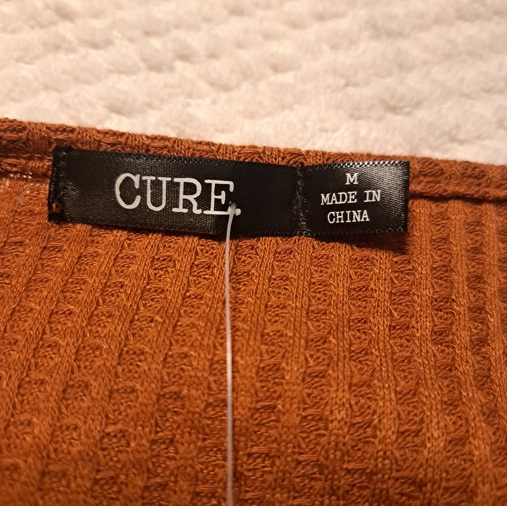 Cure. Top - Picture 3 of 9